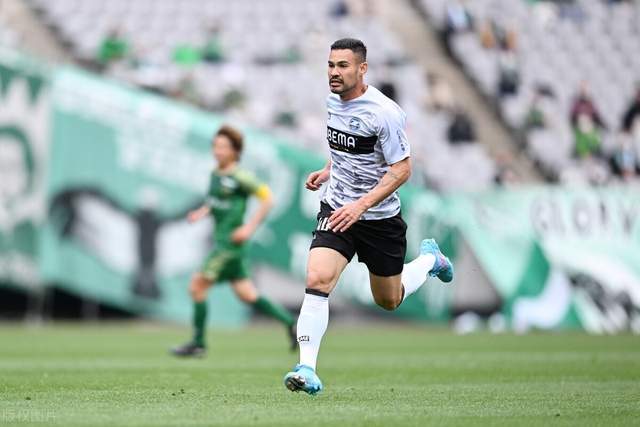 徐杰32+7+9广东不敌四川 原帅20分山西胜宁波